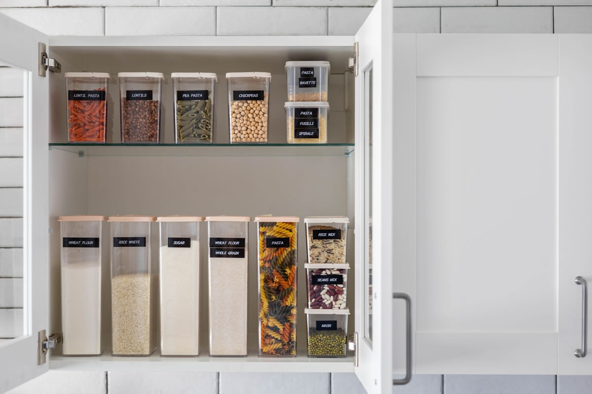 Easy Kitchen Storage Hacks for Your Apartment Kitchen