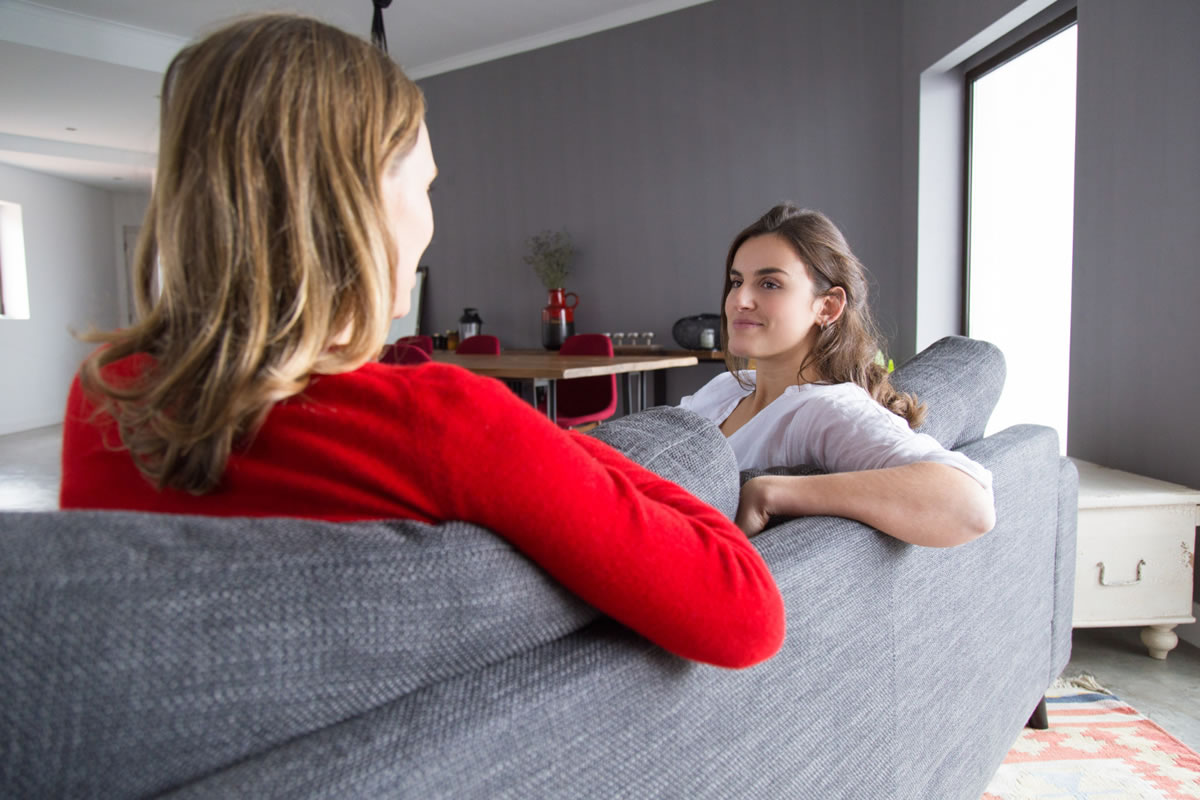 Four Ways to Handle a Financial Issue with a Roommate