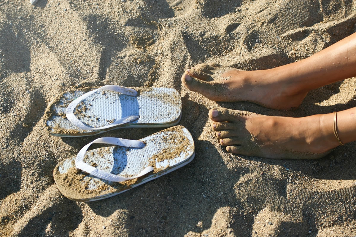 5 Tips to Keep Sand Out of Your Apartment